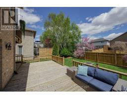 5 RODNEY CRESCENT - 44