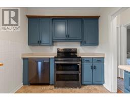 31 EASTMAN AVENUE - 15