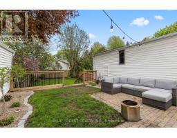 31 EASTMAN AVENUE - 30