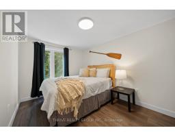 11 KING STREET E - 22