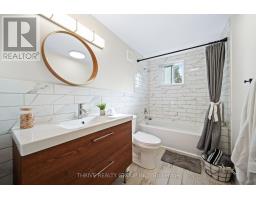 11 KING STREET E - 24