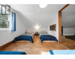 11 KING STREET E - 40