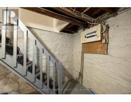 577 ENGLISH STREET - 18