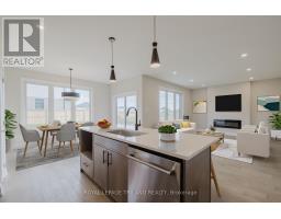 39 ALLISTER DRIVE - 16