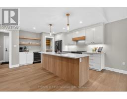 107 SHELDABREN STREET - 7
