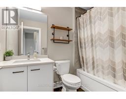 62 - 601 LIONS PARK DRIVE - 17