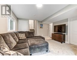 62 - 601 LIONS PARK DRIVE - 6