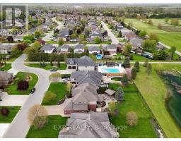 80 FOXHOLLOW DRIVE - 38