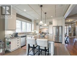 4 HAYTER DRIVE - 18