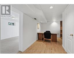 26 FRANK PLACE - 33