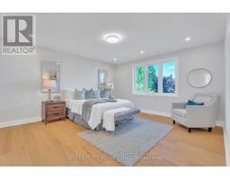 26 GRASMERE CRESCENT - 21