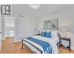 26 GRASMERE CRESCENT - 28