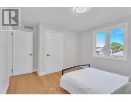 26 GRASMERE CRESCENT - 30