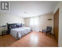 785 ROSS AVENUE - 8