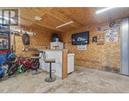 329 STRATHROYAL AVENUE - 44