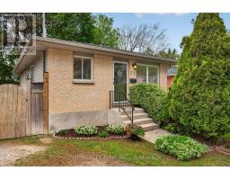 75 BRISCOE STREET W - 1