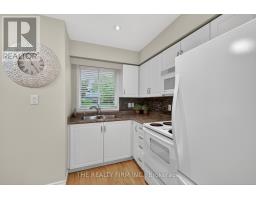 75 BRISCOE STREET W - 14