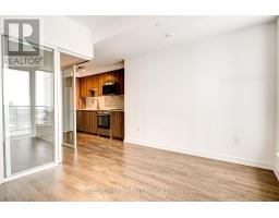 2905 - 15 WELLINGTON STREET S - 18