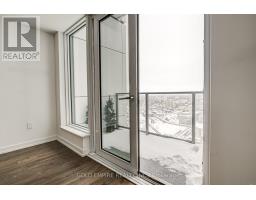 2905 - 15 WELLINGTON STREET S - 32