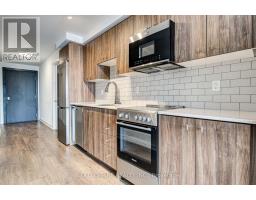 2905 - 15 WELLINGTON STREET S - 6