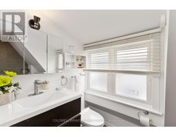 32 ANN STREET - 28