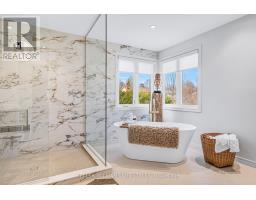 39 SUMMERDALE CRESCENT - 29