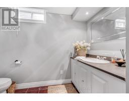39 SUMMERDALE CRESCENT - 41