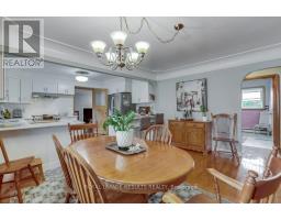 124623 SIMCOE STREET - 16
