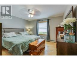 124623 SIMCOE STREET - 27