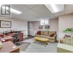 124623 SIMCOE STREET - 32
