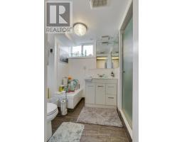 124623 SIMCOE STREET - 34