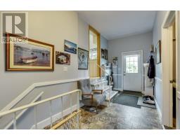 124623 SIMCOE STREET - 4