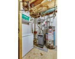 124623 SIMCOE STREET - 44