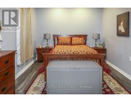 124623 SIMCOE STREET - 5
