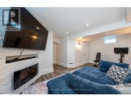 168 GIBSON CRESCENT - 26