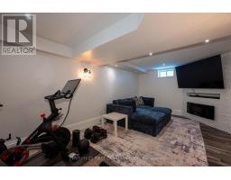 168 GIBSON CRESCENT - 27