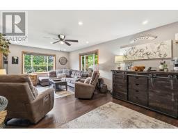70 BRENTWOOD CRESCENT - 20