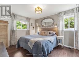 70 BRENTWOOD CRESCENT - 25