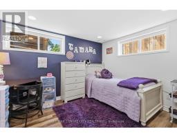70 BRENTWOOD CRESCENT - 35