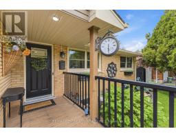 70 BRENTWOOD CRESCENT - 4