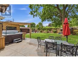 70 BRENTWOOD CRESCENT - 41