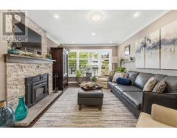70 BRENTWOOD CRESCENT - 8