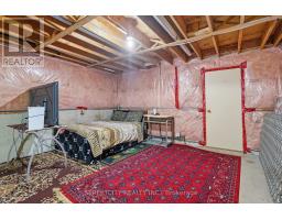 210 HAWTHORNE ROAD - 35