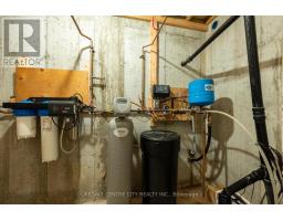2580 DUNDAS STREET - 28