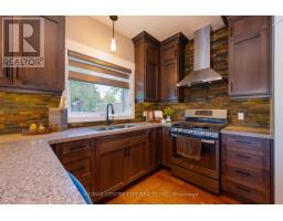 2580 DUNDAS STREET - 8