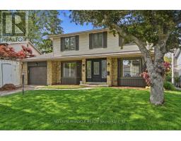 11 RUNNYMEDE CRESCENT - 1