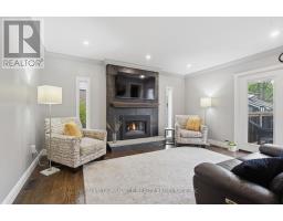11 RUNNYMEDE CRESCENT - 14