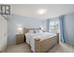 25 - 750 OSGOODE DRIVE - 15