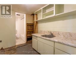 453 SALISBURY STREET - 26