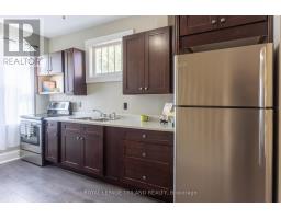 453 SALISBURY STREET - 8